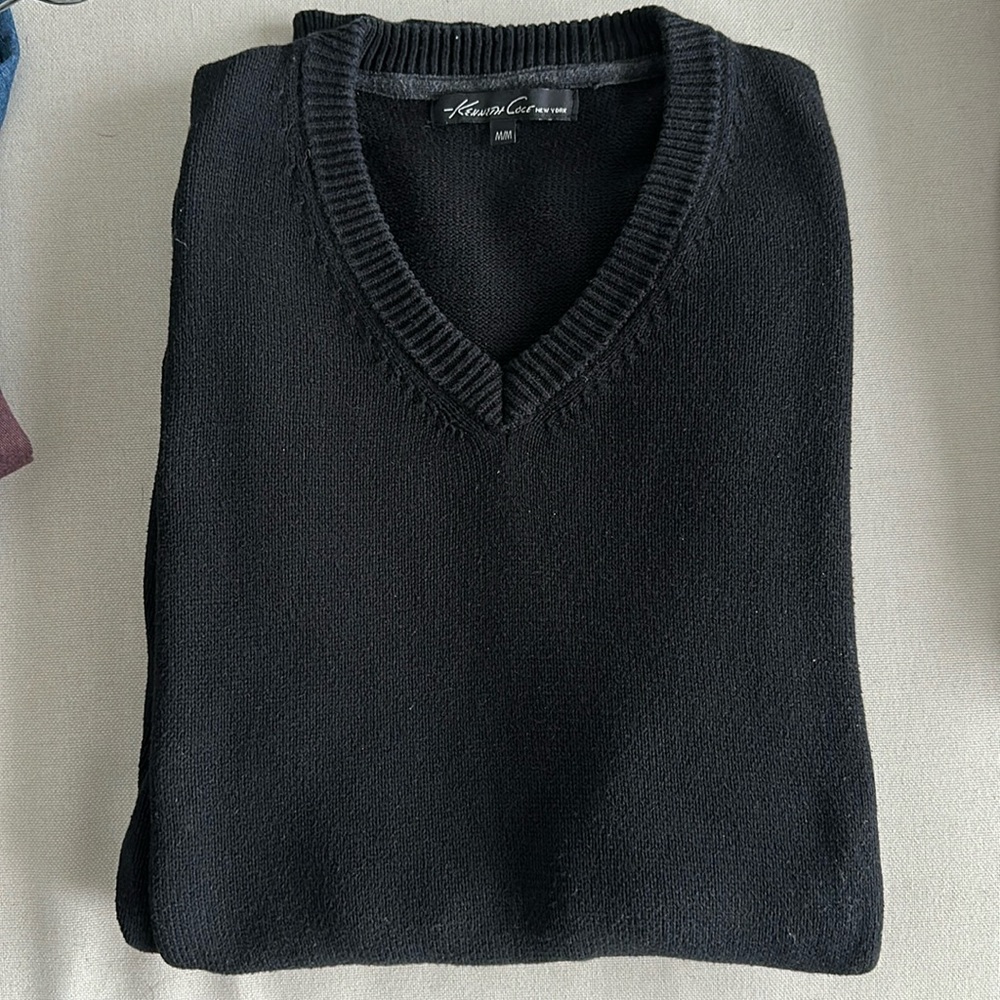 Kenneth Cole V-Neck Sweater